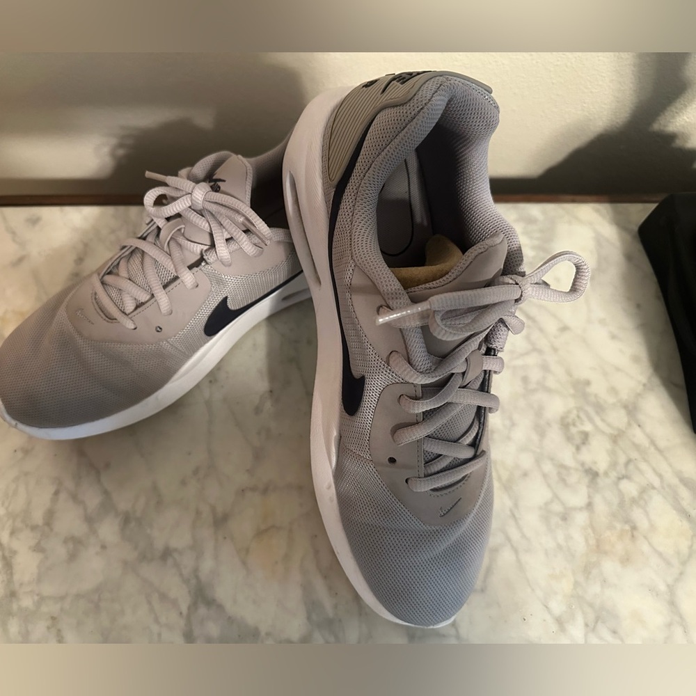 Nike Tan and Black Athletic Sneakers - Picture 2 of 5